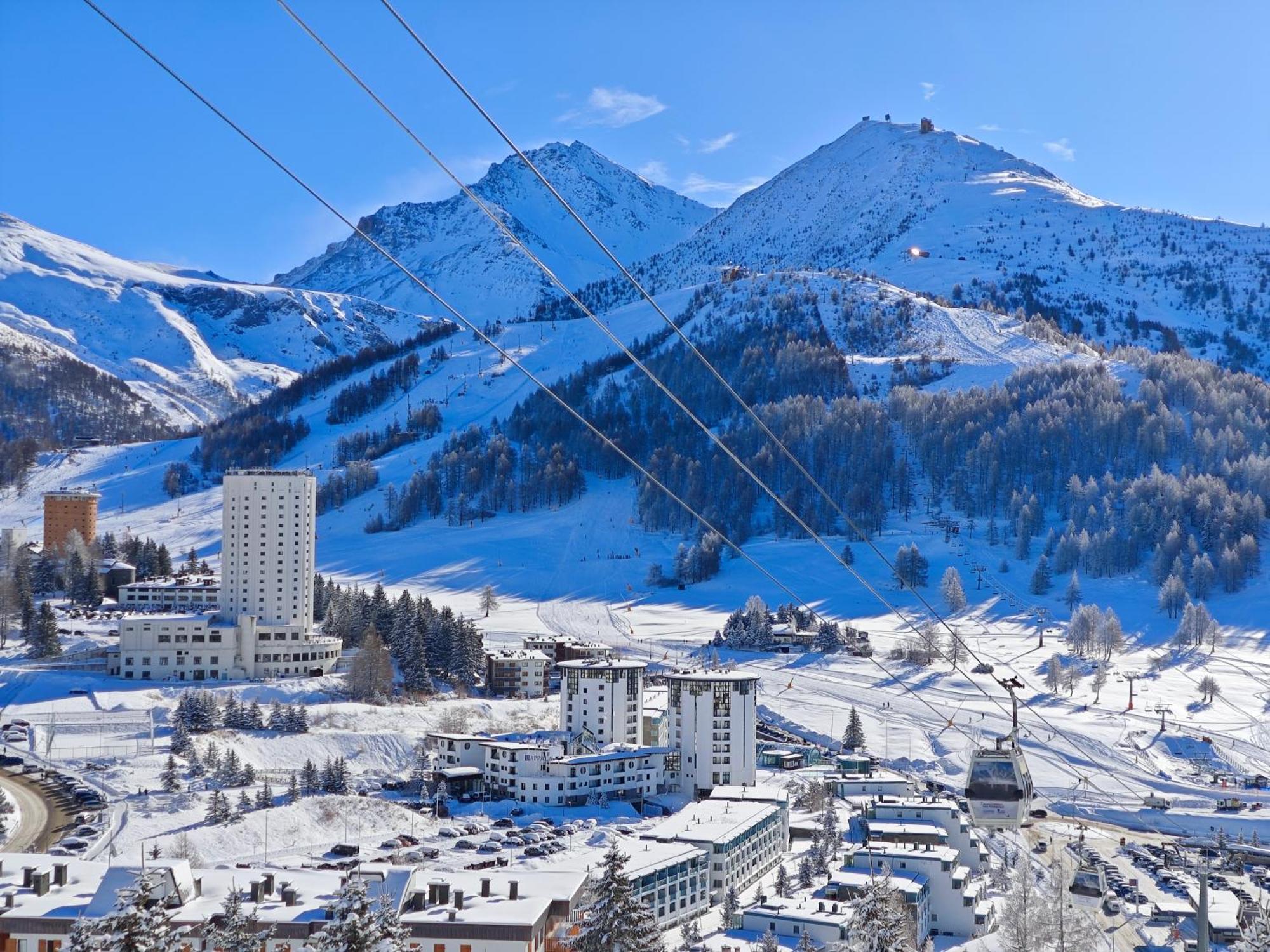 Resort Palace Sestriere 1 E 2 Exterior photo